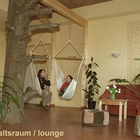 Kangaroo-stop Hostel