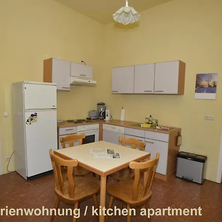 Hostel Kangaroo-stop *